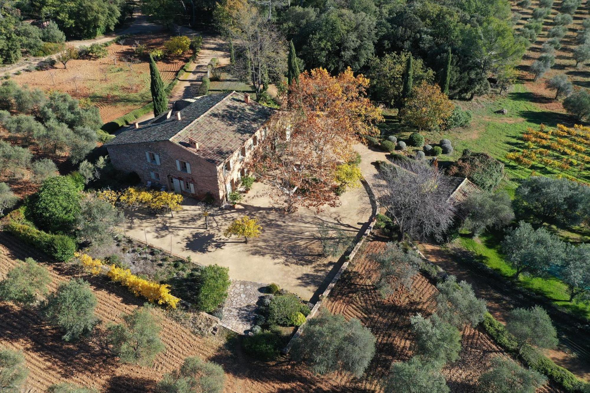 Chateau De Berne Lorgues Exterior photo